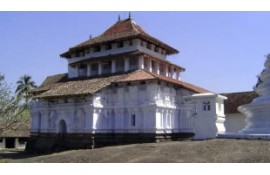 Udunuwara Hiyarapitiya Lankatilake Vihara