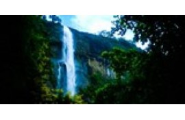 Diyaluma Falls