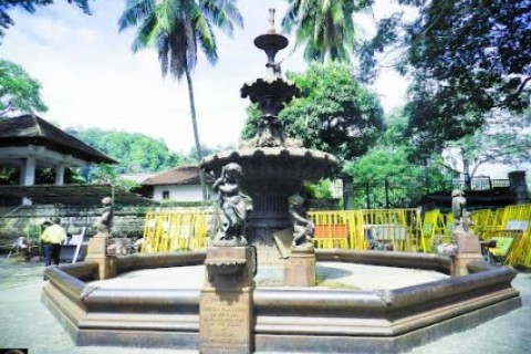Sri Dalada Maligawa Water Pond 