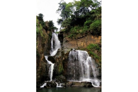 Aradunu Falls