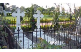 Armenian cemetery in Hyderabad